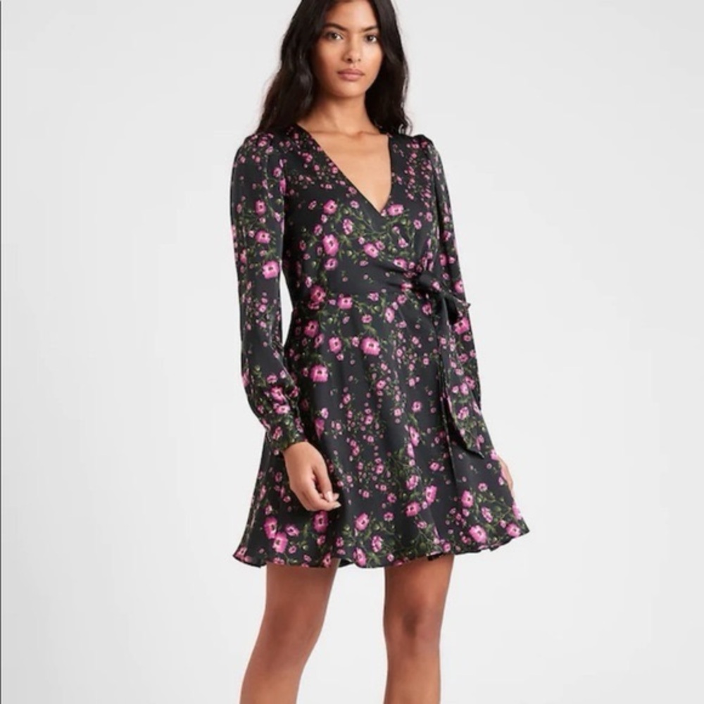 Banana Republic Floral Long Sleeve Dress - Black and Pink